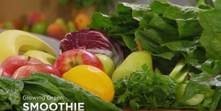 Glowing Green Smoothies